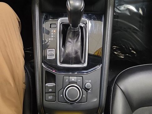 Used 2020 MAZDA CX-5 Touring image 24