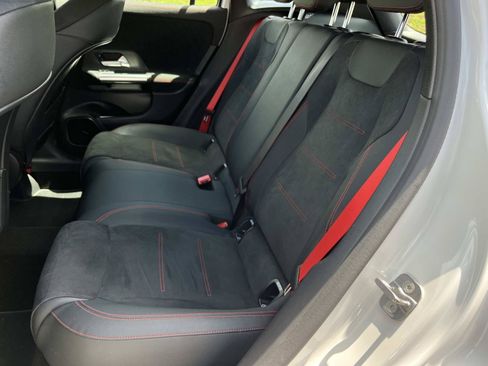 Certified 2025 Mercedes-Benz GLA 35 AMG 4MATIC image 19