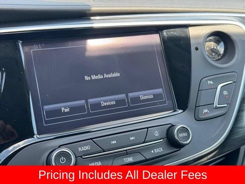 Used 2020 Buick Envision Premium AWD/4WD image 25