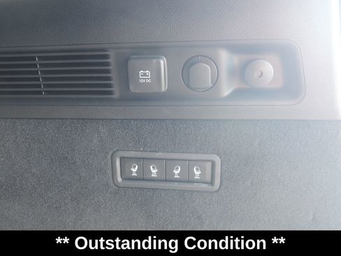 Used 2023 Jeep Grand Wagoneer Series III AWD/4WD image 35