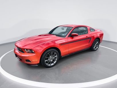 Used 2011 Ford Mustang Premium w/ 203A Rapid Spec Order Code