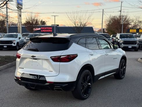 Used 2022 Chevrolet Blazer RS w/ Enhanced Convenience Package image 5