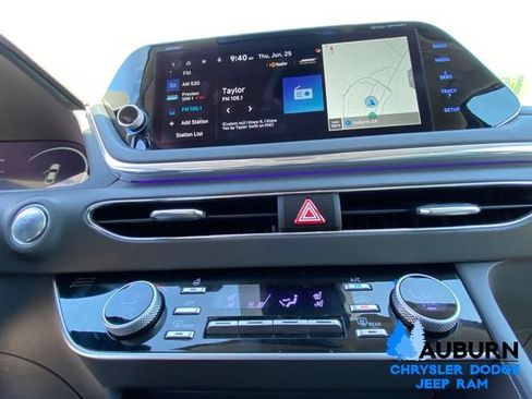 Used 2023 Hyundai Sonata Limited FWD image 43