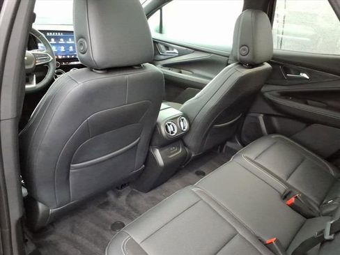 Used 2024 Chevrolet Blazer EV LT image 16