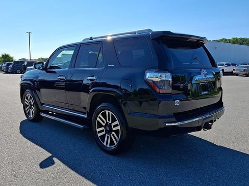 Used 2014 Toyota 4Runner Limited AWD/4WD image 4