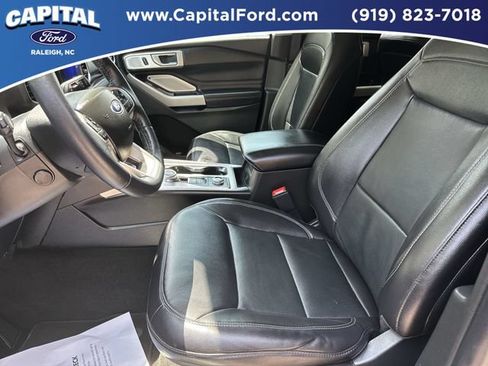 Certified 2023 Ford Explorer Limited w/ Limited Technology Package AWD/4WD image 19