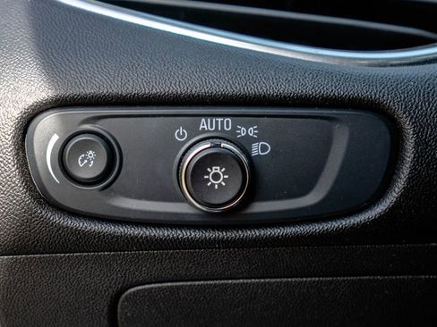 Used 2024 Chevrolet Malibu LT FWD image 22