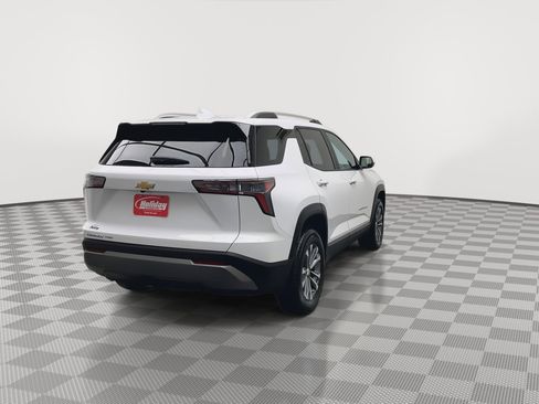 Certified 2025 Chevrolet Equinox LT image 38