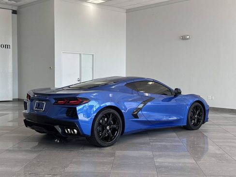 Used 2020 Chevrolet Corvette Stingray Coupe w/ 1LT RWD image 21