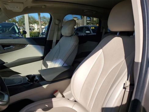 Used 2019 Lincoln Nautilus Reserve image 22