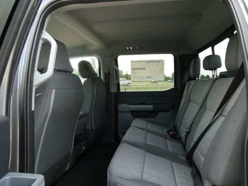 New 2026 Ford F250 XL w/ STX Appearance Package AWD/4WD image 15