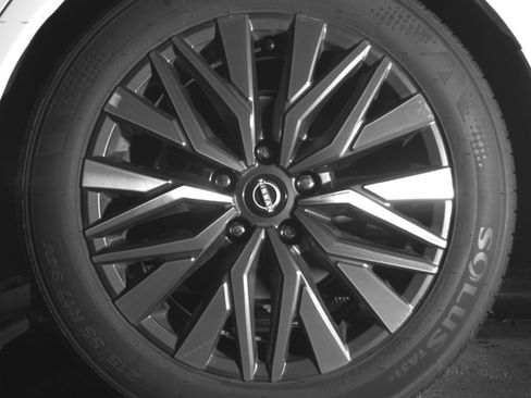 Used 2025 Nissan Altima 2.5 SV image 14