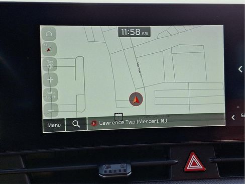 Used 2023 Kia Sportage SX image 18