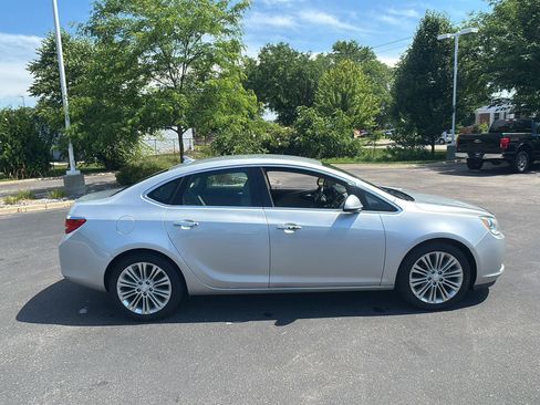 Used 2013 Buick Verano Convenience FWD image 9