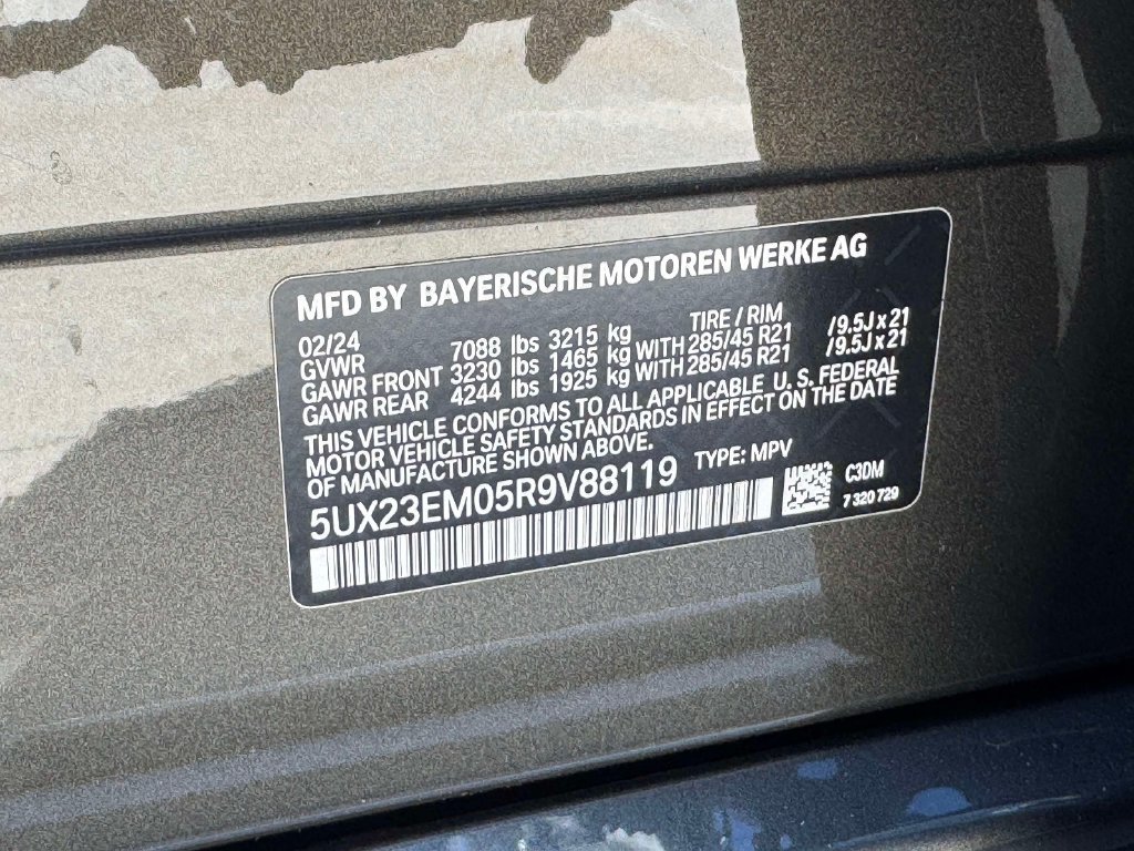 Certified 2024 BMW X7 xDrive40i w/ Climate Comfort Package AWD/4WD image 28