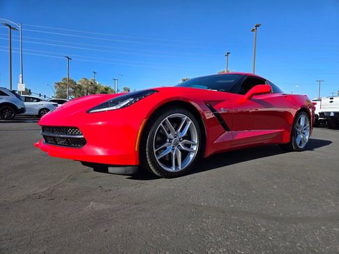 Used 2015 Chevrolet Corvette Stingray Coupe image 2