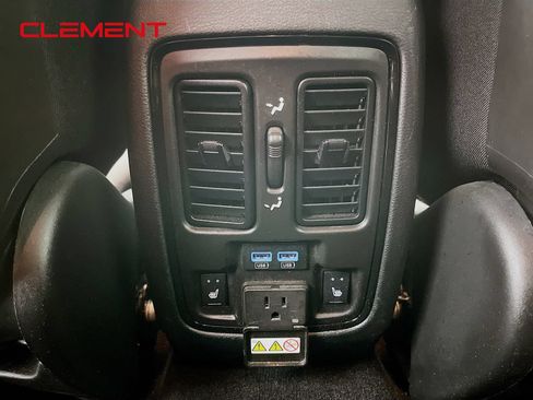 Used 2024 Dodge Durango GT AWD/4WD image 34
