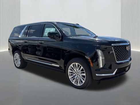 New 2026 Cadillac Escalade ESV Luxury AWD/4WD image 3