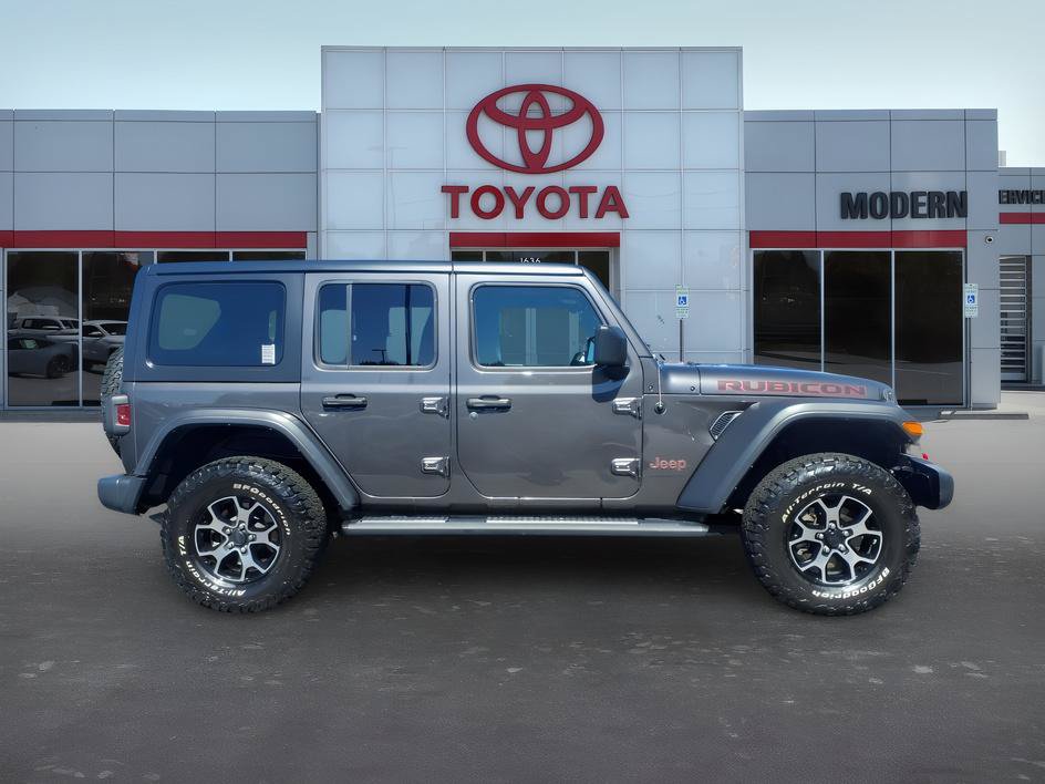 Used 2018 Jeep Wrangler Unlimited Rubicon w/ Dual Top Group AWD/4WD image 6