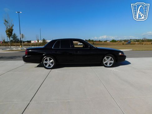Used 2003 Mercury Marauder image 3