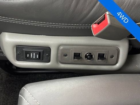 Used 2020 Chevrolet Express 2500 Extended w/ Enhanced Convenience Package RWD image 33