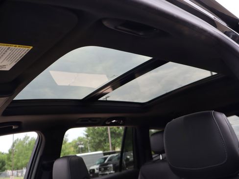 Used 2021 Cadillac XT6 Sport AWD/4WD image 25