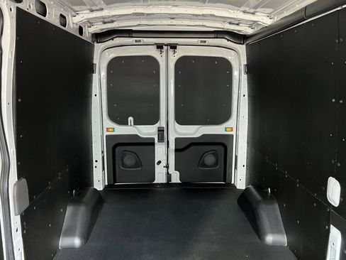 New 2026 Ford Transit 250 148 Medium Roof w/ Load Area Protection Package RWD image 22