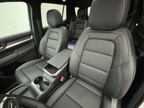 New 2026 GMC Terrain Elevation w/ Elevation Premium Package image 20