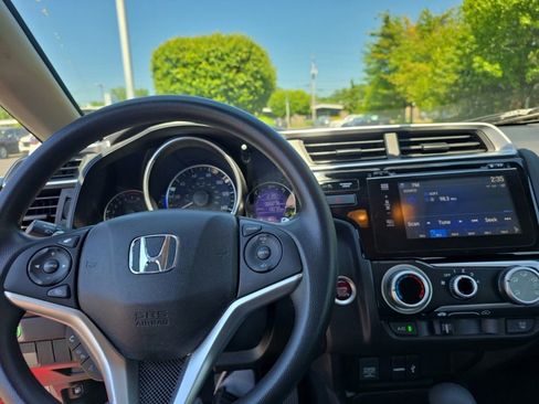 Used 2016 Honda Fit EX image 21