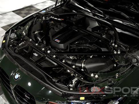 Used 2023 BMW M3 w/ M Carbon Exterior Package RWD image 96