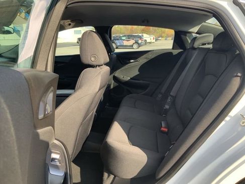 Used 2024 Chevrolet Malibu LS image 20