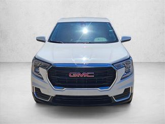 Used 2024 GMC Terrain SLE FWD video 2