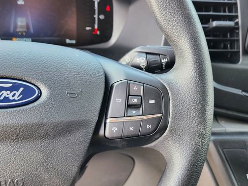 New 2026 Ford Transit 250 148 Medium Roof image 25