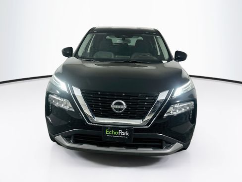 Used 2023 Nissan Rogue SV AWD/4WD image 2