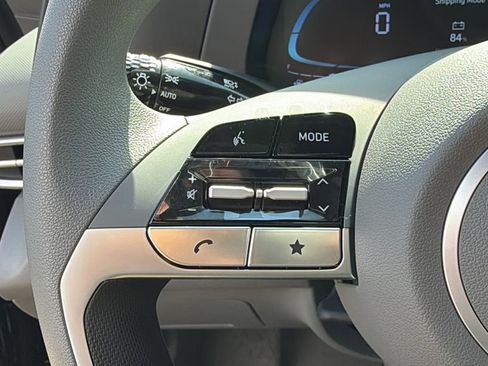 New 2026 Hyundai Elantra SE FWD image 29