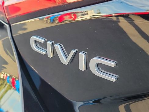Certified 2022 Honda Civic EX-L image 7