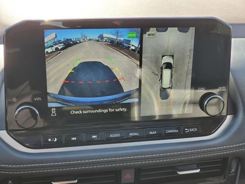 Certified 2023 Nissan Rogue SL w/ SL Premium Package image 30