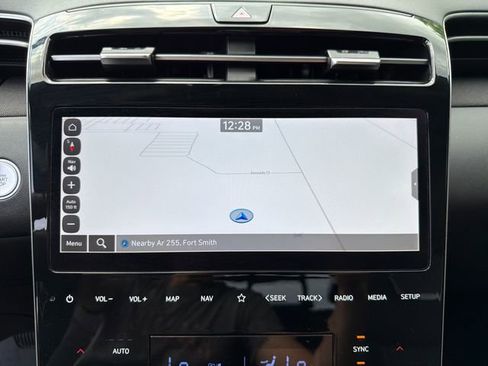 Used 2024 Hyundai Santa Cruz Limited image 22