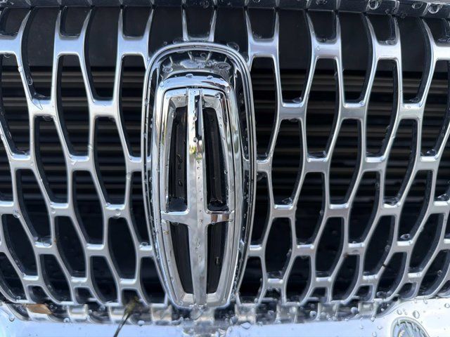 Certified 2020 Lincoln Corsair Reserve w/ Equipment Group 202A AWD/4WD image 8