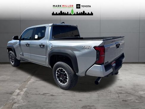 New 2026 Toyota Tacoma TRD Off-Road AWD/4WD image 3