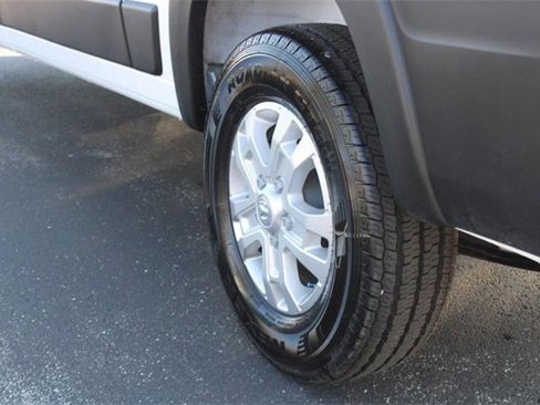 New 2024 RAM ProMaster 2500 w/ Quick Order Package 22H SLT+ image 6