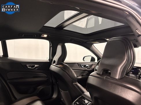 Used 2021 Volvo S60 T6 R-Design image 25