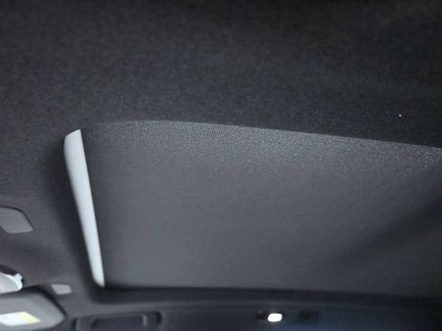 New 2026 Volvo XC40 B5 Ultra w/ Protection Package Premier AWD/4WD image 19