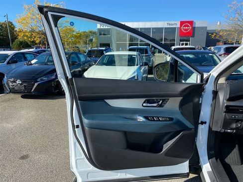 New 2026 Nissan Murano Platinum w/ Cargo Package image 9