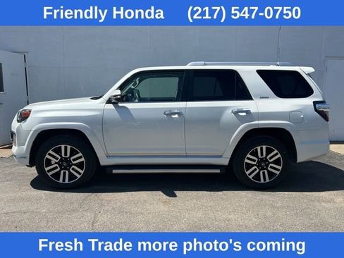 Used 2020 Toyota 4Runner Limited AWD/4WD image 6