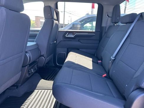 New 2026 GMC Sierra 2500 SLE w/ SLE Value Package; image 32