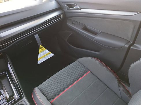 New 2026 Volkswagen GTI SE FWD image 15