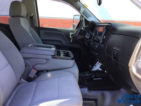Used 2018 Chevrolet Silverado 2500 W/T w/ Snow Plow Prep Package AWD/4WD image 40
