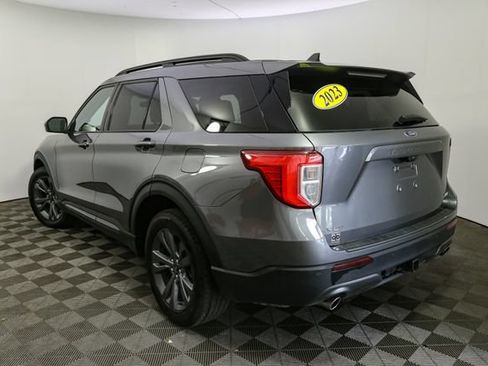 Used 2023 Ford Explorer XLT w/ Equipment Group 202A AWD/4WD image 7