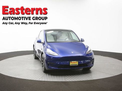 Used 2021 Tesla Model Y Long Range AWD/4WD image 46